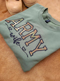APPLIQUE MILITARY SWEATSHIRT